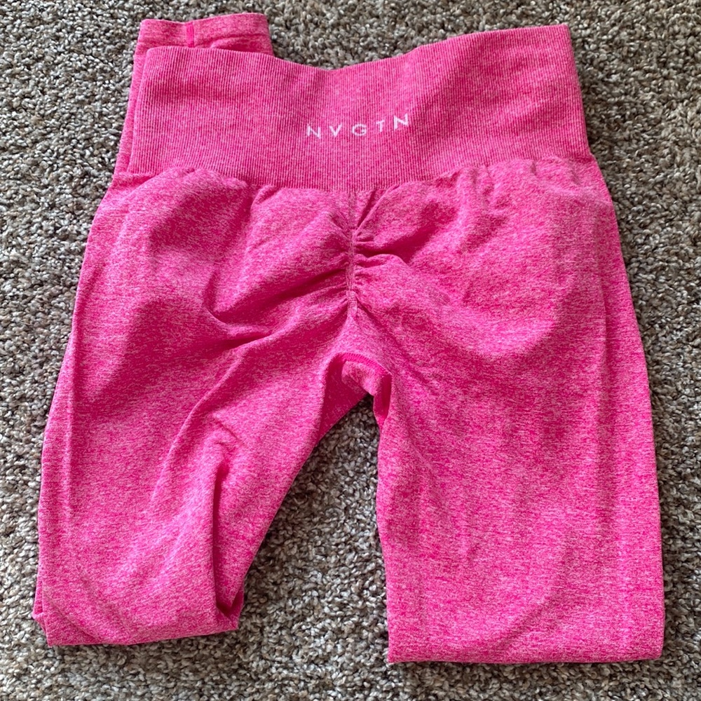 Like new NVGTN scrunch bottom worn maybe twice
